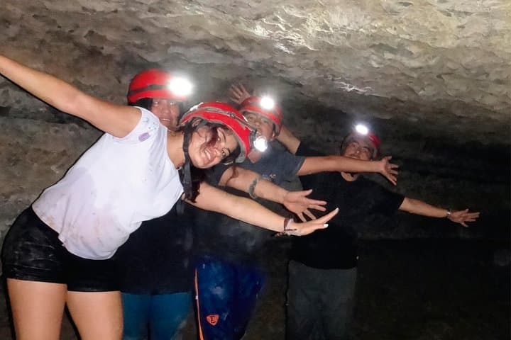Amazon Waterfalls and Caverns Full-Day Adventure from Tena photo 4