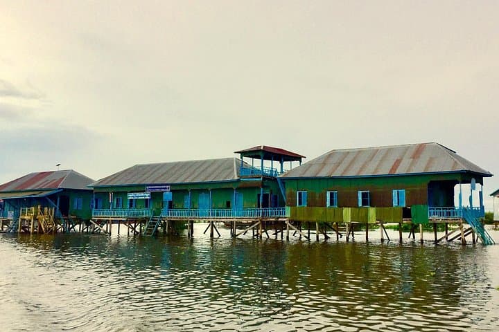 Kompong Pluk Floating Village Morning Tour — Half-Day Tonle Sap Boat Experience photo 4