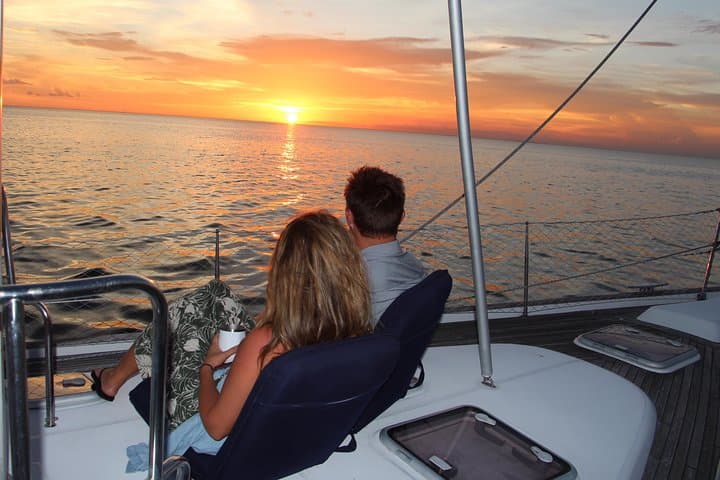 Private New Orleans 2-Hour Sail on Lake Pontchartrain Aboard a Luxury Beneteau