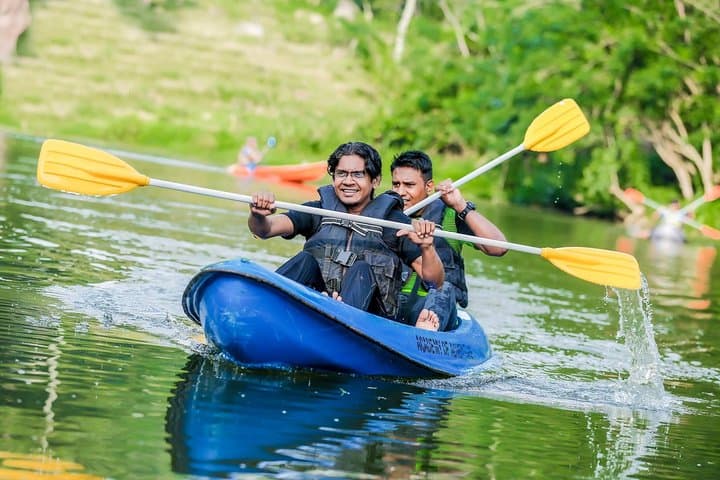 Belihuloya Adventure Day: Zipline, Climbing, Kayak & Team Challenges with Lunch photo 3