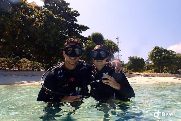 Try Scuba in Semporna: Discover Scuba Diving for Non-Divers photo 2