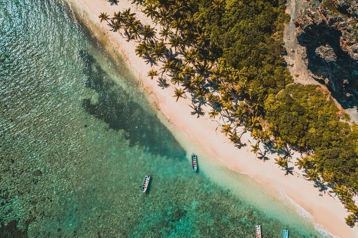 Frontón & Madame Beach Boat Tour from Las Galeras — Snorkel, Cliffs & Lunch photo 4
