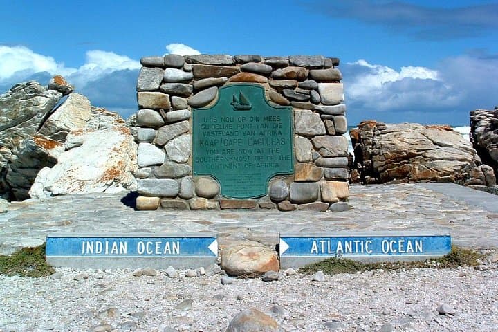 Cape Agulhas Lighthouse Day Trip from Cape Town — Southernmost Point Tour