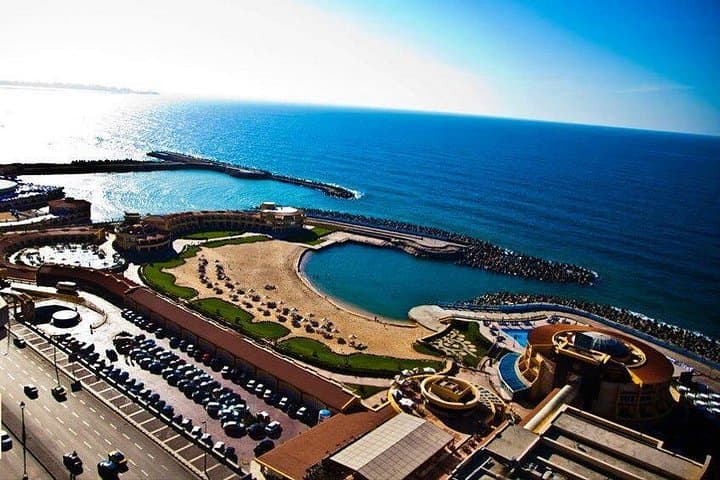 Alexandria Day Trip from Cairo: Kom El Shoqafa, Qaitbay Fort & Bibliotheca photo 3