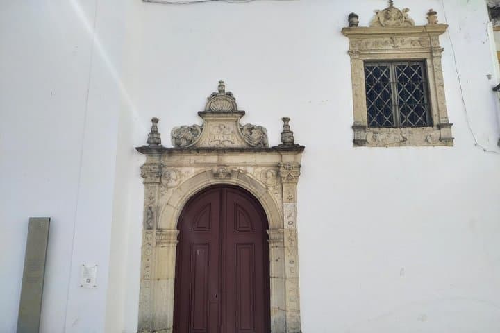 Tomar Walking Tour: Historic Sights, Mouchão Garden & Traditional Tapas photo 5