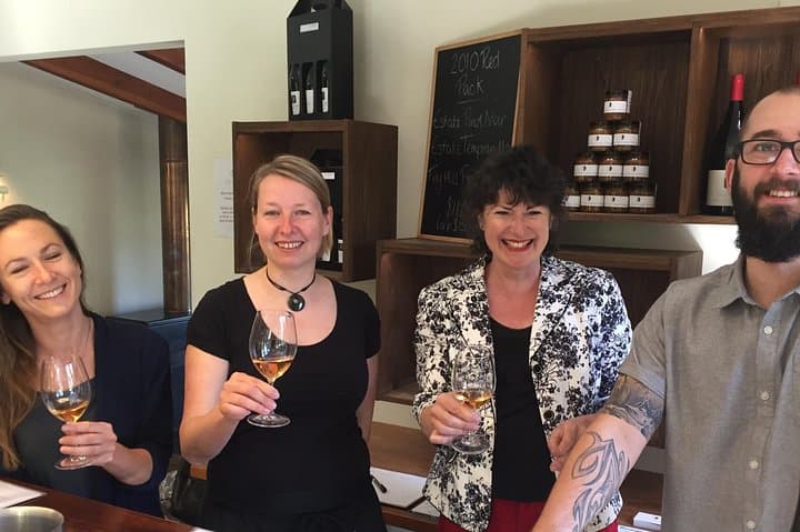 Explore Marlborough Wines: Jimmy’s Classic Half-Day Wine Tour photo 2