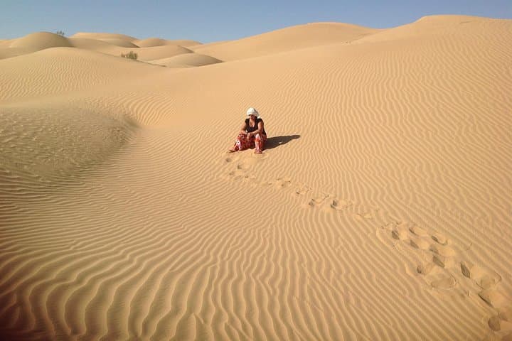 Rub al Khali Desert Safari from Salalah — Ubar, Incense Valley & Dune Day Trip photo 4