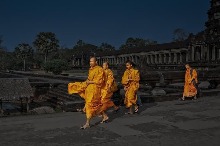 Explore Angkor: Full-Day Temple Complexes Discovery Tour from Siem Reap photo 4