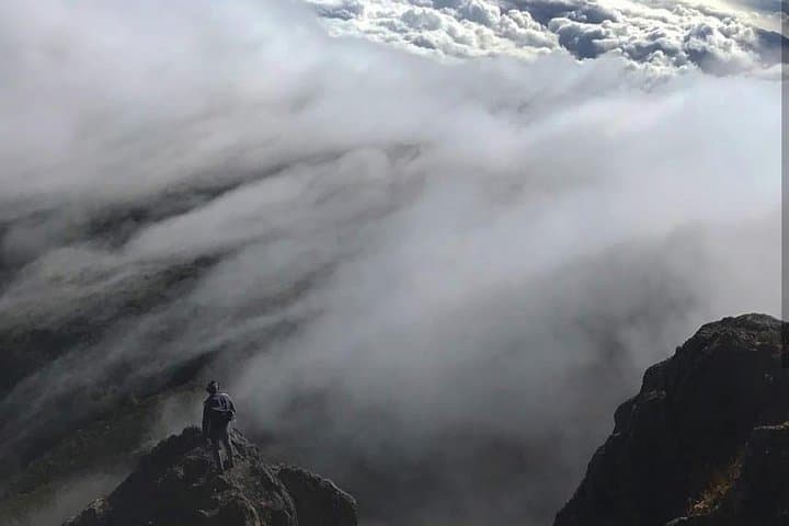 Sunrise Summit: 4x4 Ascent of Volcán Barú from Boquete photo 4