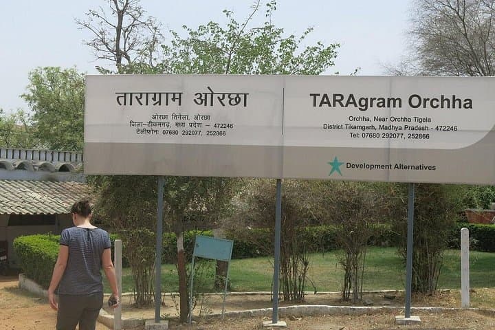 Orchha Tribal Village Walk & Taragram Paper Project — Half-Day Cultural Visit photo 2