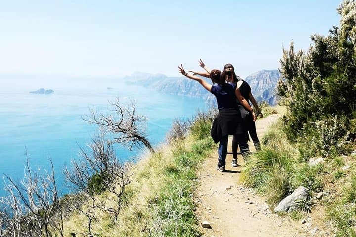 sentiero-degli-dei-guided-hike-saveria-ladybug-path-of-the-gods photo 5