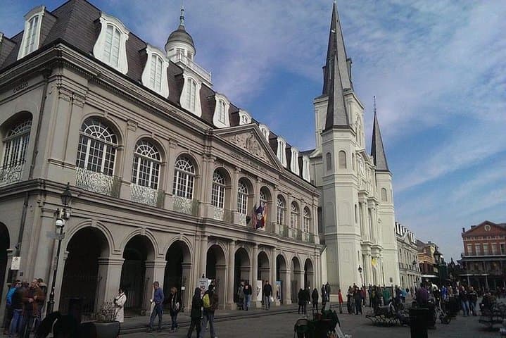 New Orleans Citywide Driving Tour: 50-Mile Private Minivan Exploration photo 4
