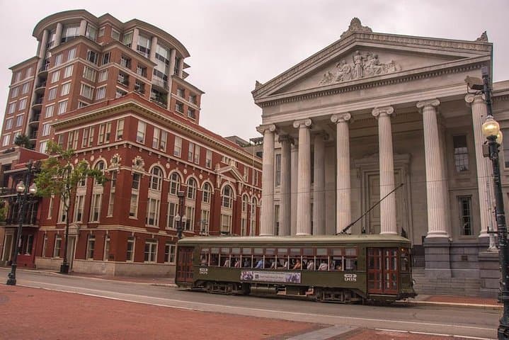 New Orleans Citywide Driving Tour: 50-Mile Private Minivan Exploration photo 5