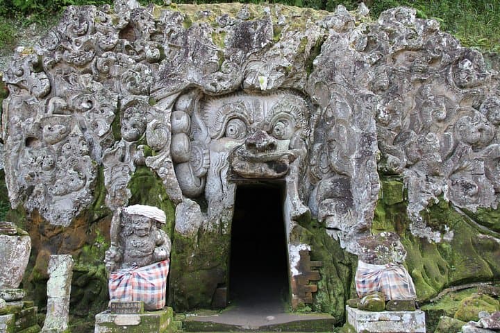 Private Bali Car Charter: 1-Day Custom Driver Tour in English & Japanese photo 3
