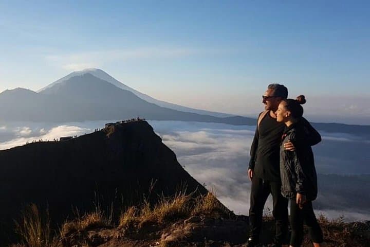 Mount Batur Sunrise Trek: Pre-Dawn Summit Hike and Breakfast at 1,717m photo 3