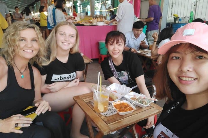 Saigon by Motorbike: Private Local Sightseeing Tour in HCMC