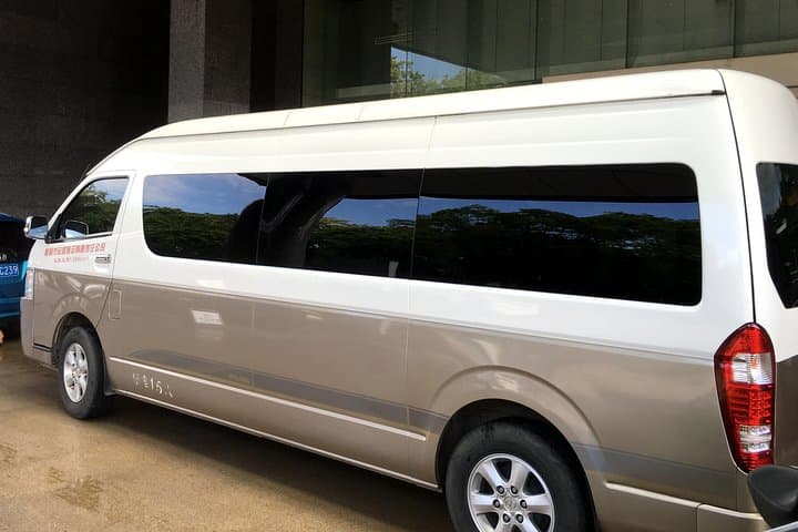 Private Airport Transfer from Downtown Guilin to Guilin Liangjiang Airport (KWL) photo 5