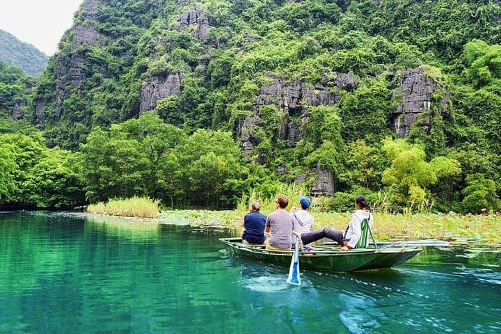 Hoa Lu & Tam Coc Full-Day: Sampan Boat, Biking and Ancient Capital from Hanoi photo 2