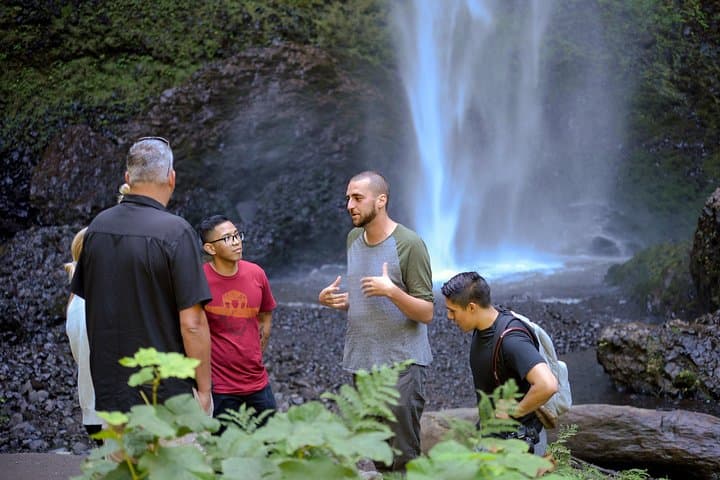 Columbia River Gorge Waterfalls Day Tour: Multnomah, Latourell & Bridal Veil with Vista House photo 6