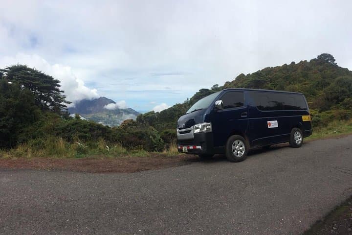 Private Shuttle Jaco to San José Airport — Comfortable Transfer with Wi‑Fi