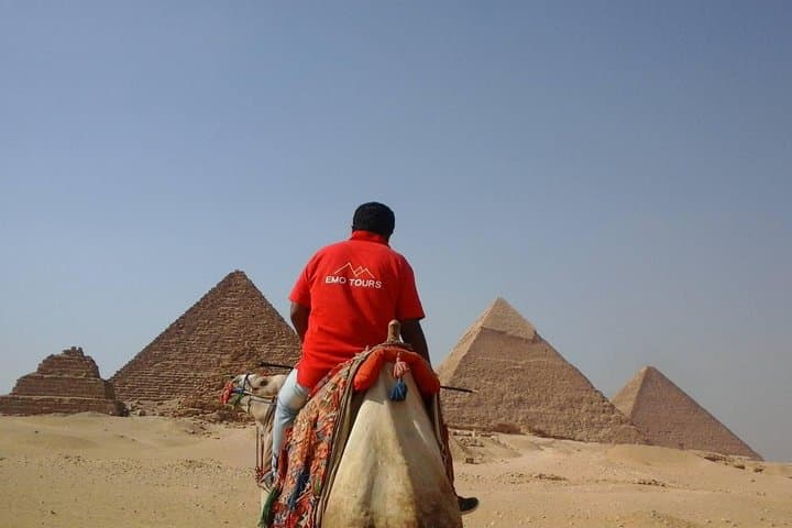 Overnight Cairo from Alexandria Port: Pyramids, Saqqara & Egyptian Museum in 48 Hours