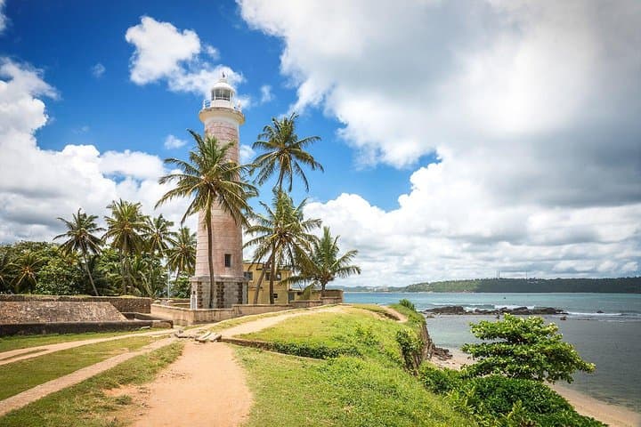 Galle Day Tour: Boat Safari, Stilt Fishing, Sea Turtles & Moonstone Mine
