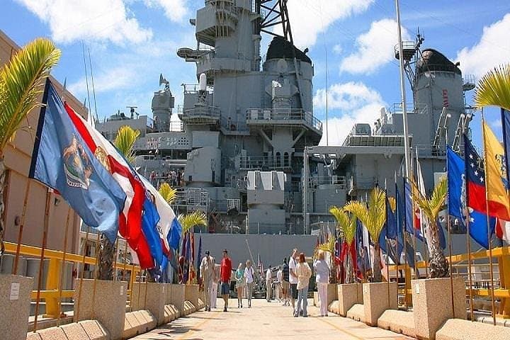 Pearl Harbor Battleship Tour from Big Island: USS Arizona & Missouri Full-Day Experience photo 2