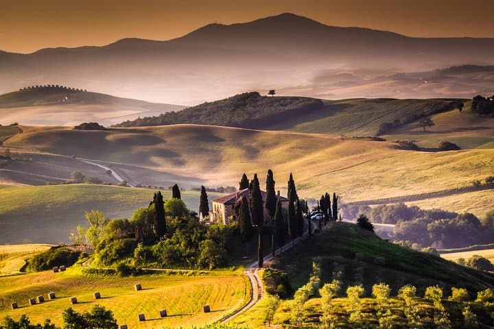 Medieval Marvels Day Trip: Siena & San Gimignano from Rome