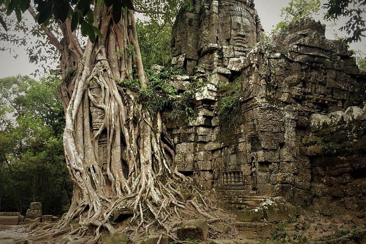 Angkor Grand Tour — Banteay Srei, Pre Rup & Ta Som Pink Sandstone Route photo 2