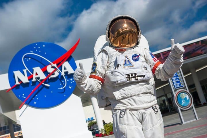 Houston to NASA: Space Center Houston with Open-Top City Sightseeing