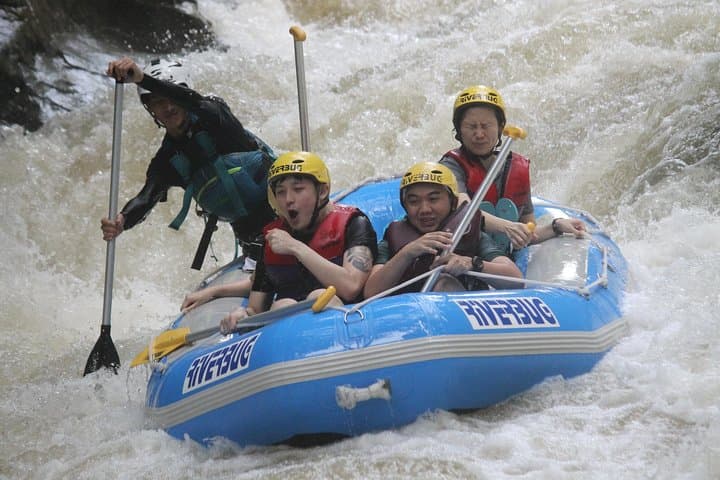 Conquer Kampar River: 7 km White-Water Rafting Adventure from Kuala Lumpur photo 5