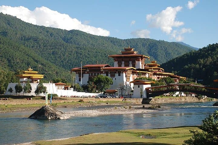 Essential 10-Day Bhutan: Paro, Thimphu, Punakha & Bumthang Adventure photo 6