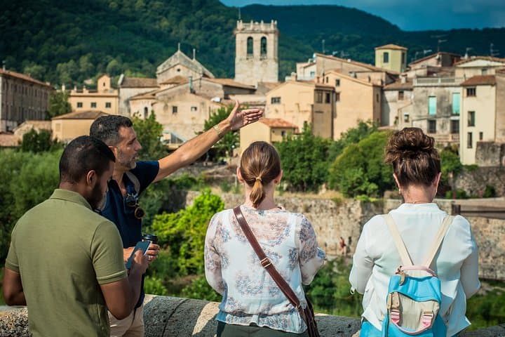 Medieval Villages Day Trip from Barcelona: Besalú, Rupit & Tavertet