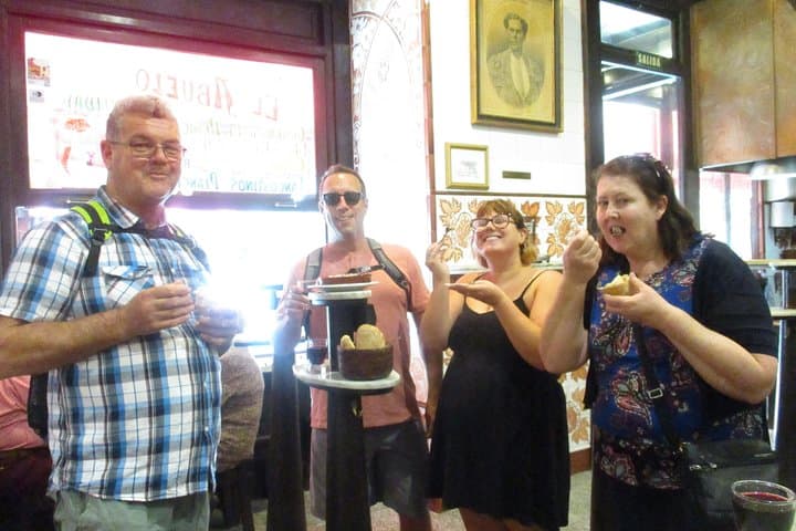 Madrid Tapas & Drinks: Small-Group Culinary Walking Tour in Centro photo 5