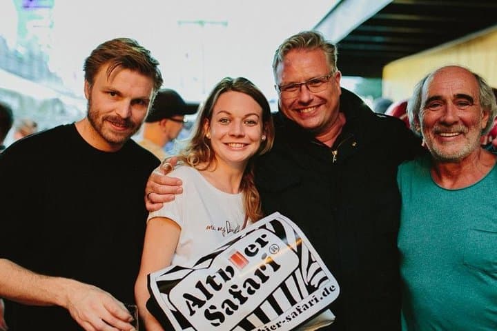 Altbier Safari in Düsseldorf: 5-Brewery Old Town Tour & Tastings