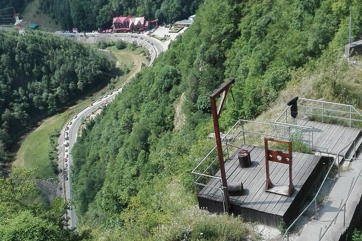 Driving the Transfagarasan: One-Day Road Trip from Bucharest photo 4