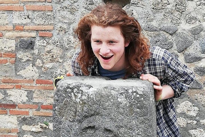 Skip-the-Line Pompeii Small-Group Guided Walking Tour — 2-Hour Highlights photo 6