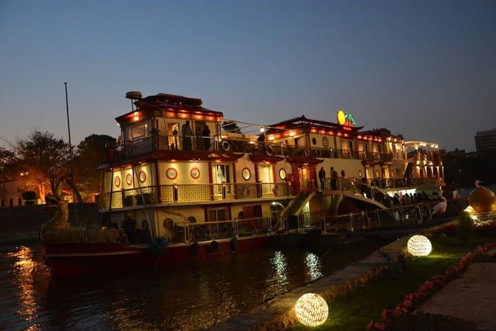 Evening Nile Dinner Cruise: 4-Star Buffet with Sufi & Belly Dance in Cairo photo 4