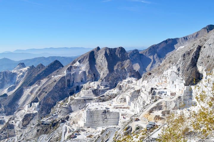 Carrara Marble Quarries 4x4 Tour: Land Rover Access to Apuan Alps Quarries photo 6