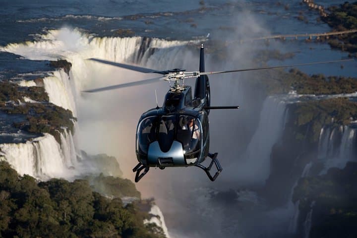 Helicopter Over Iguazu Falls: 10-Minute Aerial Tour from Foz do Iguaçu photo 4