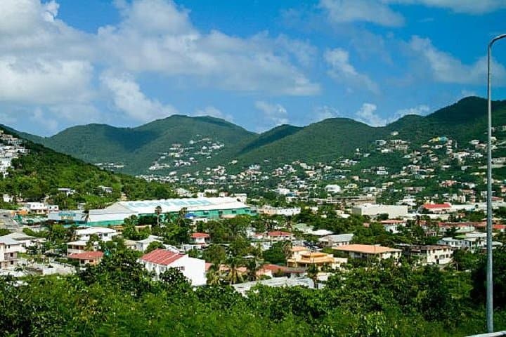 Private St Maarten Island Sightseeing Tour: Philipsburg to Marigot photo 4