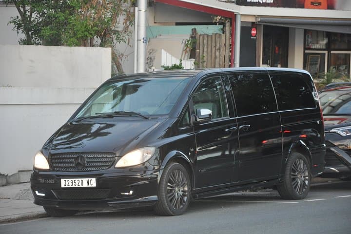 Private Premium Airport Transfer: Tontouta to Sheraton Deva Resort photo 2