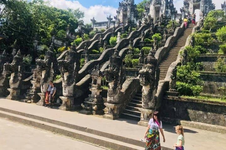 Lempuyang Temple Entrance Ticket — All-Inclusive Guide to Bali's Sacred Gates and Agung Views photo 5