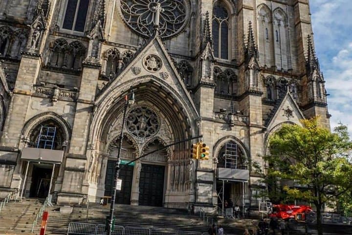 Four-Hour Private NYC Highlights Tour — Up to 5 People photo 6