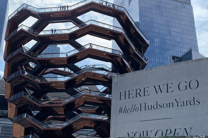 Four-Hour Private NYC Highlights Tour — Up to 5 People