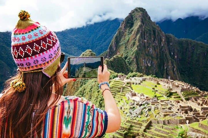 Machu Picchu From Ollantaytambo: Full-Day Train & Guided Visit