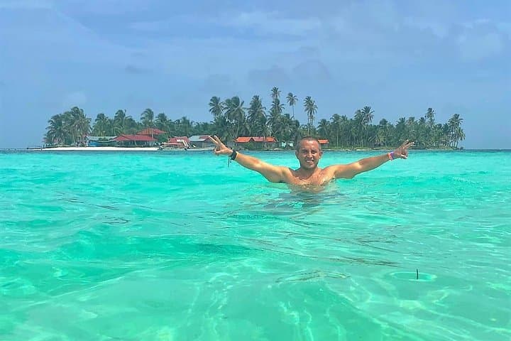 San Blas Islands Day Trip from Panama City — Snorkel Shipwreck, Natural Pool & Isla Chichime photo 3