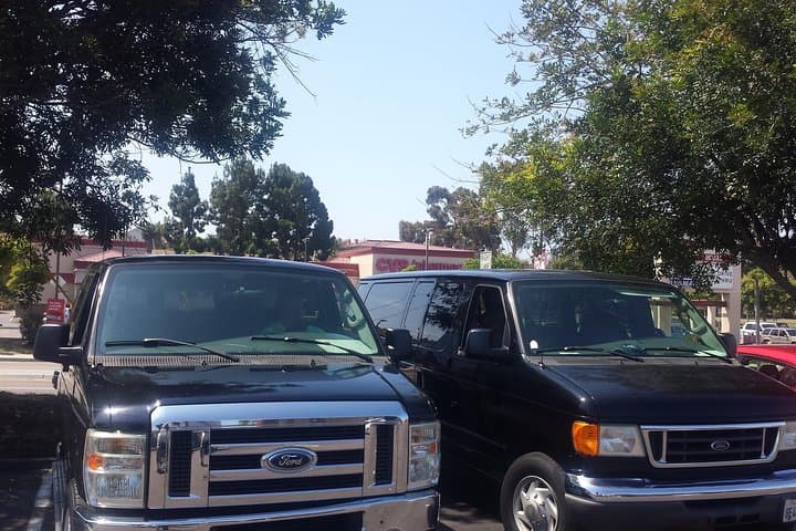 San Diego Private Group Transfers: Affordable Hourly Transportation for Small Groups