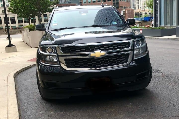 Private SUV Transfer from O'Hare to Downtown Madison — Door-to-Door Airport Ride