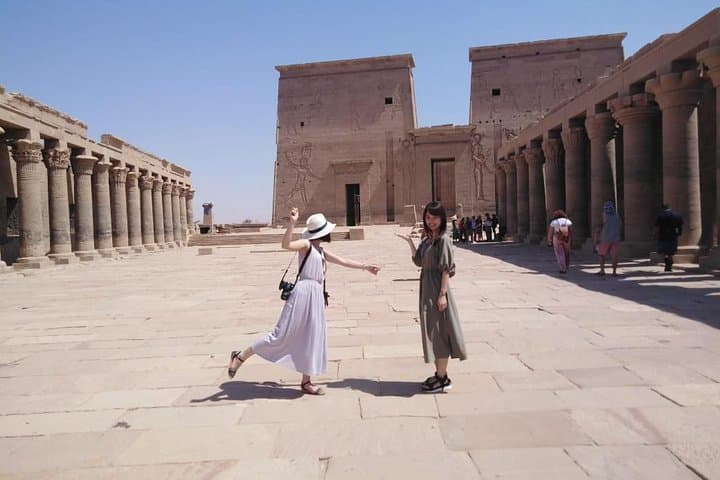 5-Day Egypt: Cairo Pyramids + 4-Day Nile Cruise from Aswan to Luxor (Abu Simbel by Train)